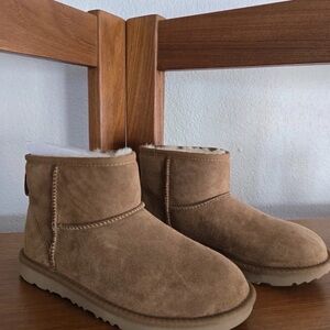 New UGG Classic Ultra Mini 1116109 Women's Fashion Boots Chestnut